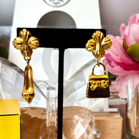 RARE Vintage Gold Fendi Shoe & Purse Earrings & BROOCH Set - Picture 3 of 11